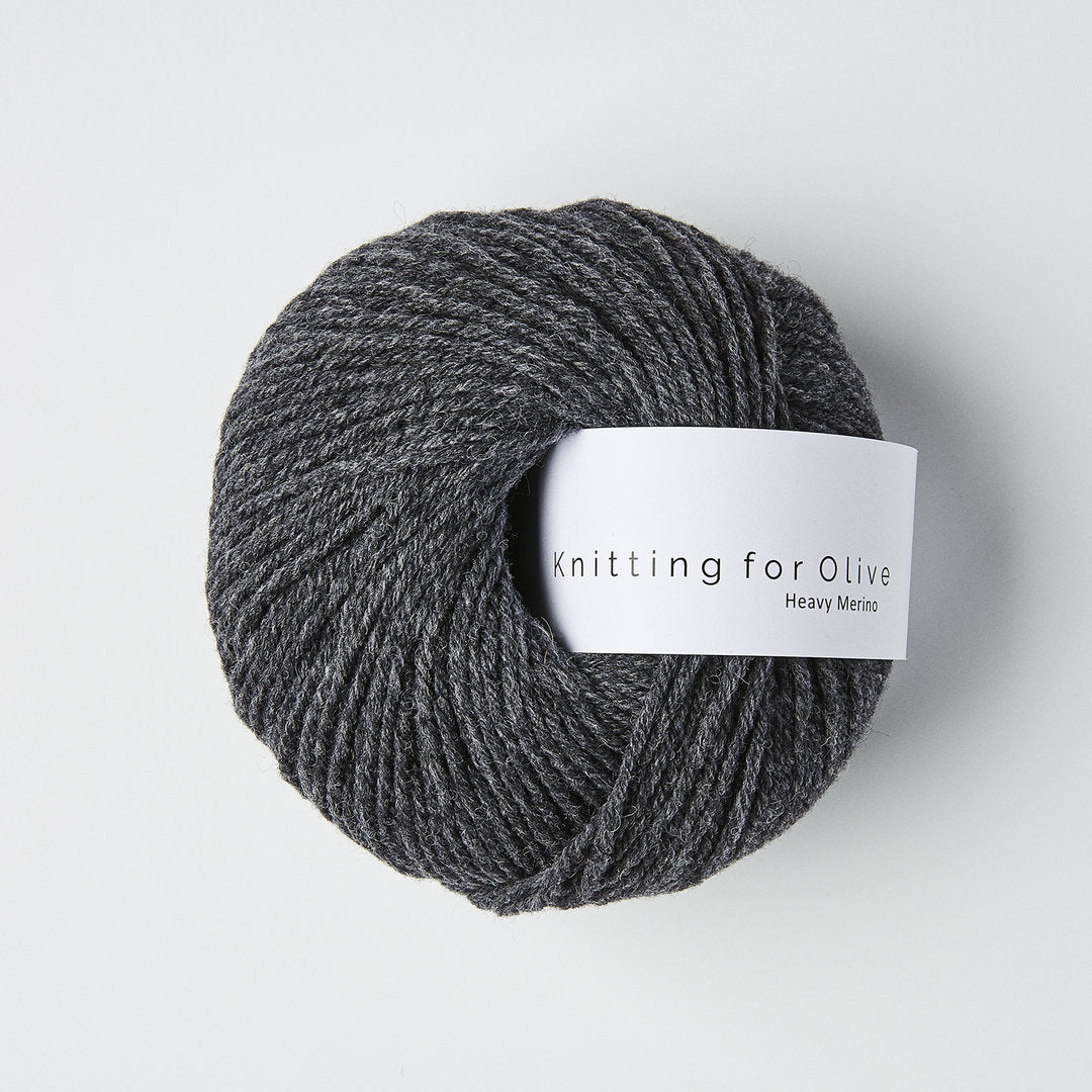 Knitting_for_Olive_Heavy_Merino_slate_gray_skifergra