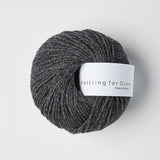 Knitting_for_Olive_Heavy_Merino_slate_gray_skifergra