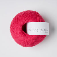 MERINO - pink daisies / bellis pink