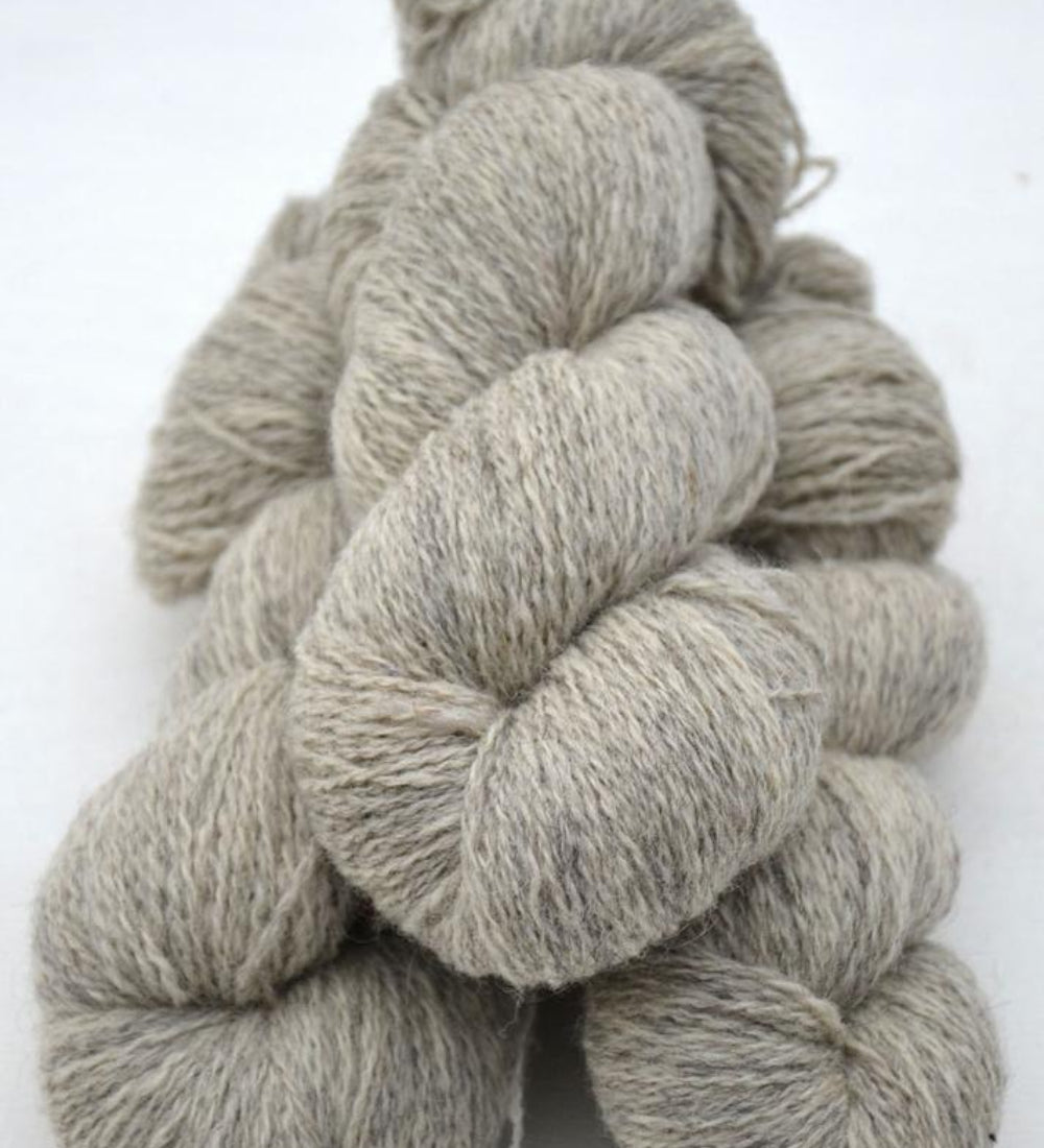 ullcentrum_6/2-0102_light_grey_gotland